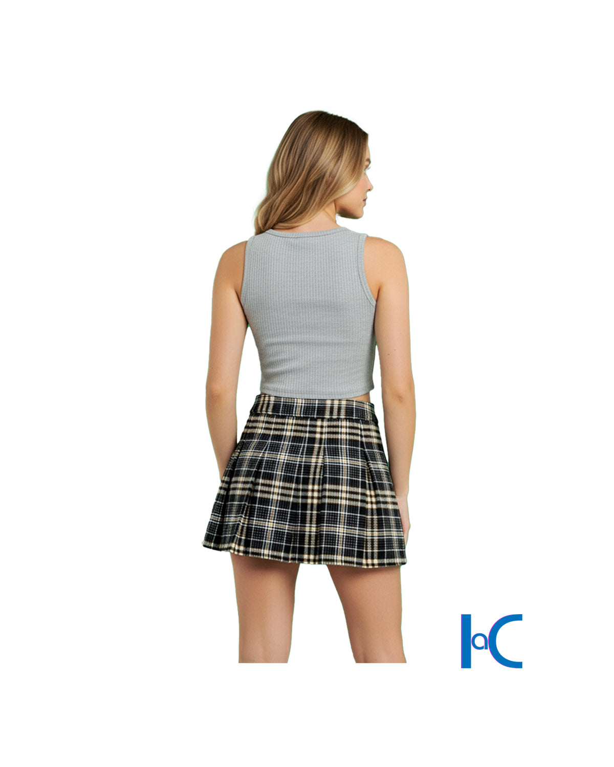 JUNIOR BLACK BEAUTY PATCH SKIRT