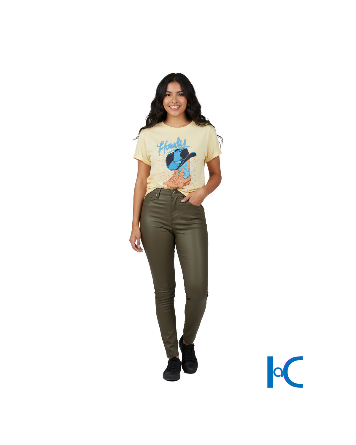 HOWDY WOMEN'S  GRAPHIC T-SHIRT