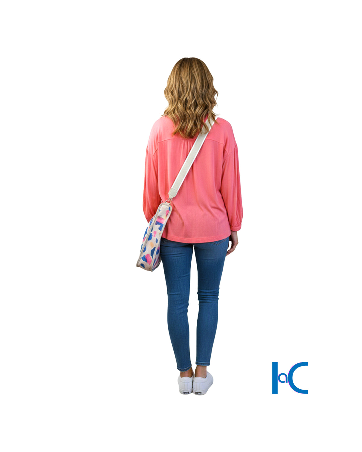 WOMEN'S SALMON ROSE SPLIT-NECK TOP