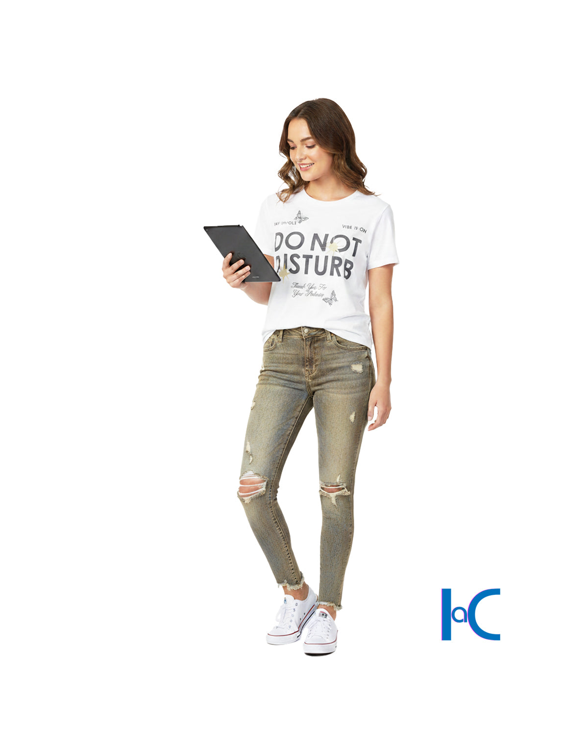 DO NOT DISTURB WOMEN'S TEE