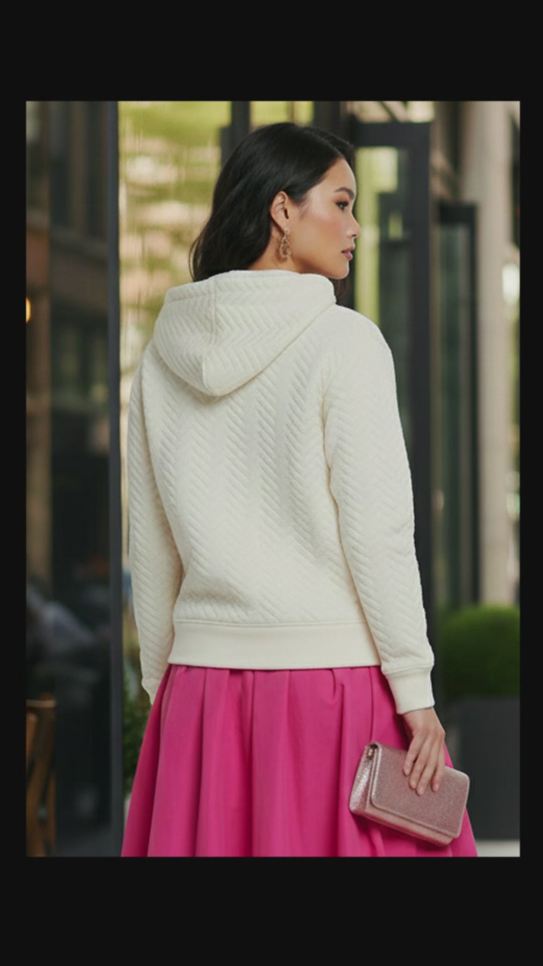 Load video: INK AND CHIC | Discover Your Look